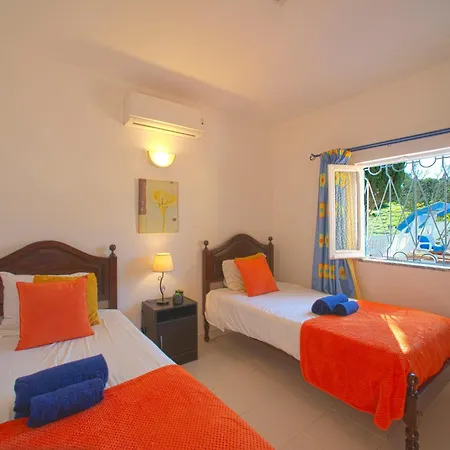 Fernandes By Interhome * 알부페이라