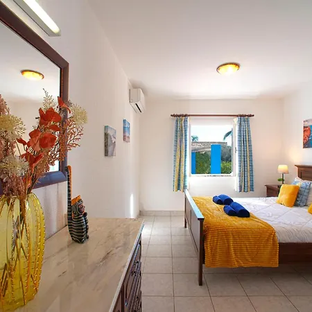 Vila Fernandes By Interhome Albufeira