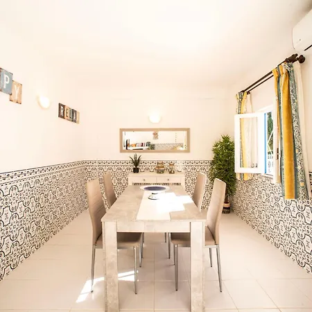 Fernandes By Interhome Willa Albufeira